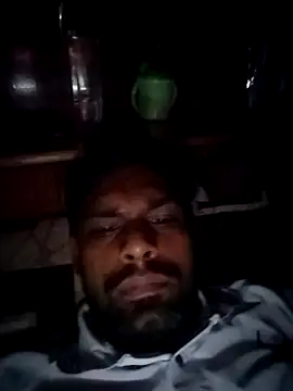 Six-shot online show from October 2, 9:19 pm