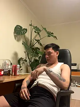 latava online show from October 15, 5:53 pm