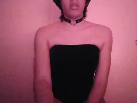 Sunny Pebble online show from October 16, 3:25 am