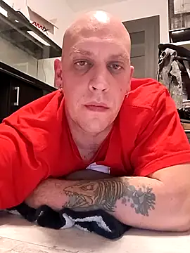 Kobradera1984 online show from November 18, 11:15 pm