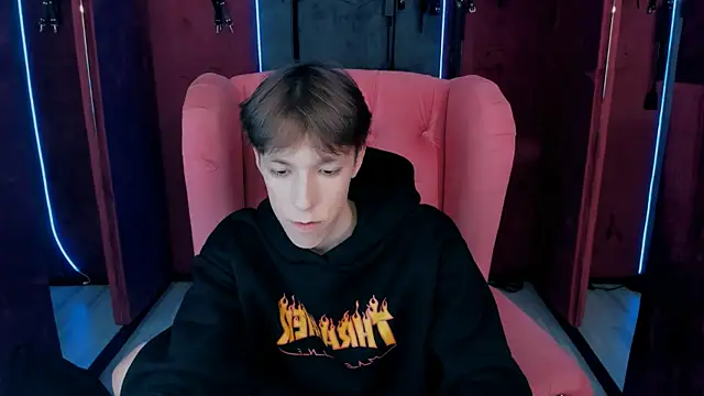 MarkBranston online show from November 7, 3:15 pm