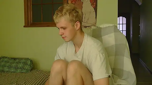  Timmy Boy  online show from October 15, 7:27 am