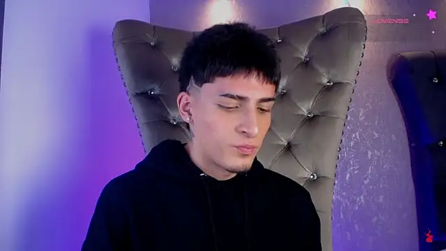 MateoMitchell online show from February 24, 4:46 am