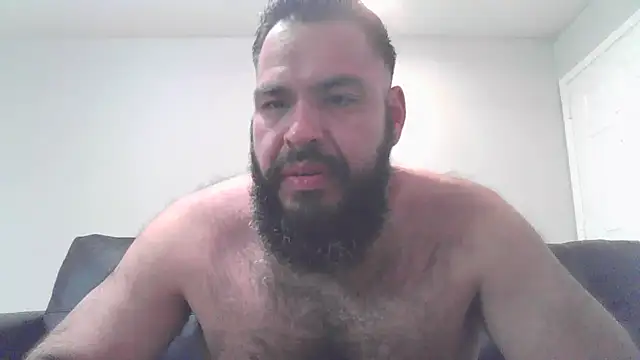 BigJohnBear39 online show from October 6, 5:45 am