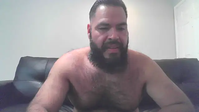 BigJohnBear39 online show from October 7, 5:55 am