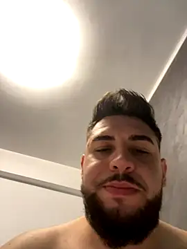 MilanYaman online show from October 9, 7:52 pm