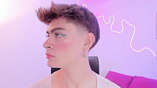 Sam Clark online show from November 4, 3:51 am