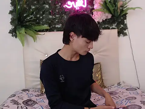 alex russo   online show from October 22, 3:43 am