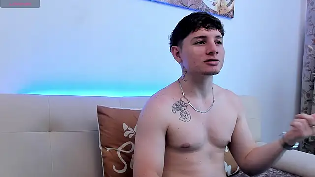 Leoo Miller online show from October 13, 8:48 pm