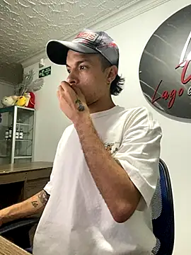 santyrestrepo online show from November 1, 11:20 pm