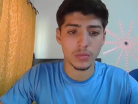 JULIANGREY online show from October 7, 8:57 pm