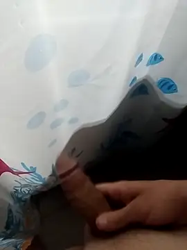 SantiagoB2 online show from October 17, 2:04 am