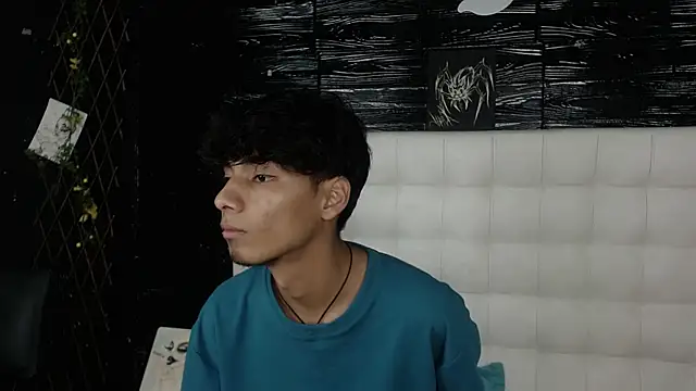 tyler wolf1  online show from October 20, 12:31 pm