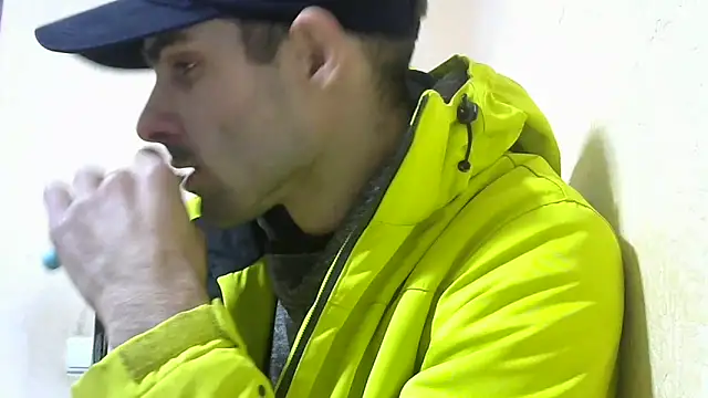 MakabulaAndrey online show from December 15, 7:33 pm