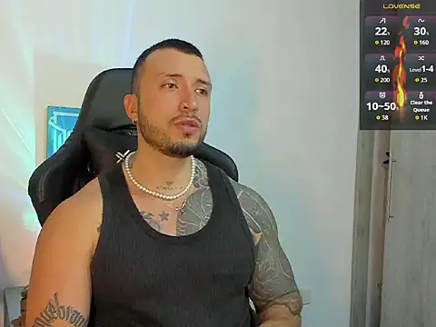 Dave-Max01 online show from October 22, 1:20 am