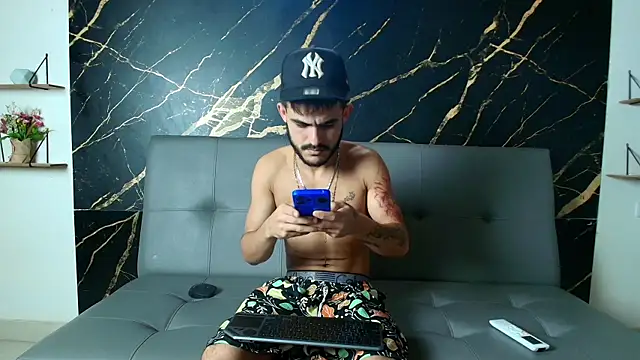 Master King Crazzy777 online show from November 9, 1:26 pm