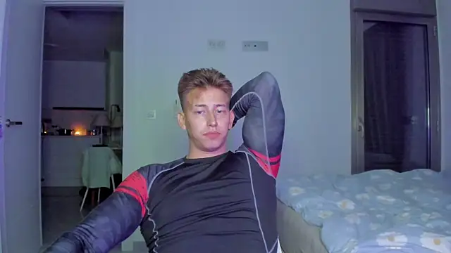 find0m master online show from December 15, 11:46 pm