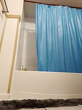 Pisthool online show from October 15, 10:56 am