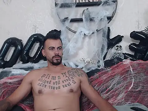 RyanVibe online show from October 18, 11:37 am