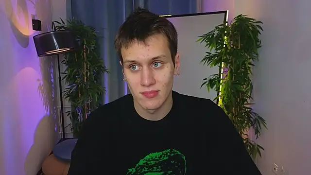 hun1er steele online show from October 14, 9:11 pm