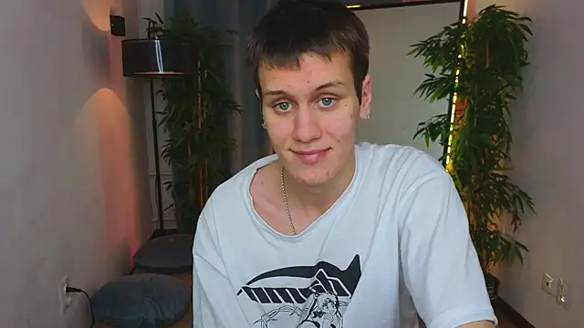 hun1er steele online show from October 12, 3:39 pm