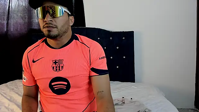 LoganRyder online show from November 25, 2:19 pm