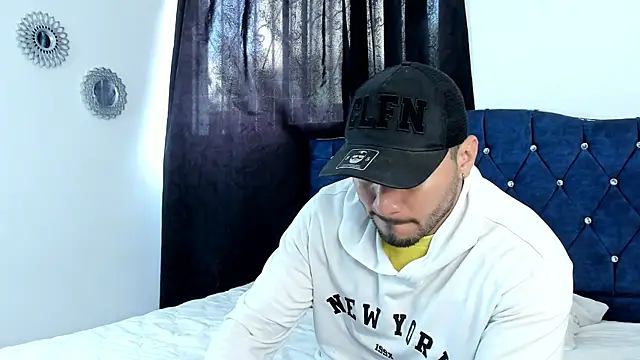 LoganRyder online show from November 18, 12:20 pm