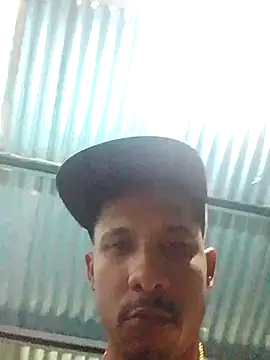 blackhot30 online show from October 29, 8:45 pm