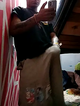 DuanValencia online show from November 13, 1:32 am