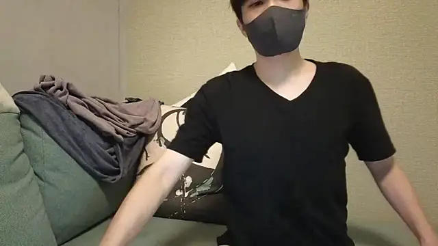 natesui online show from October 18, 5:18 pm