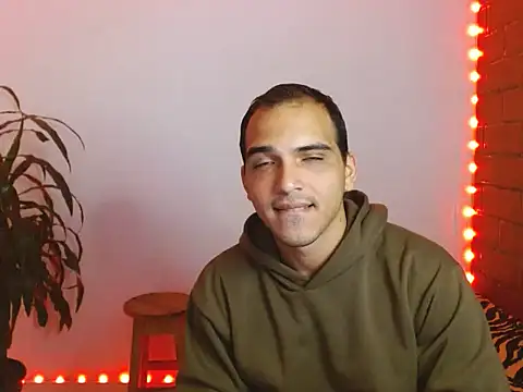 Maax3023 online show from October 17, 1:26 pm