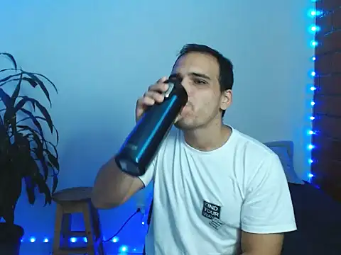 Maax3023 online show from November 5, 4:53 pm