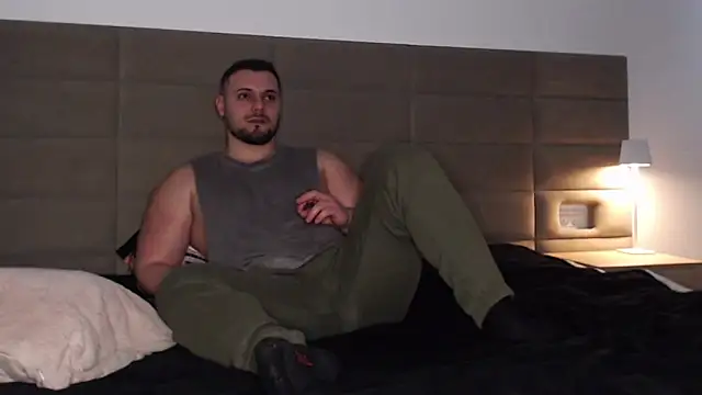 BriannSmith online show from February 20, 1:57 pm