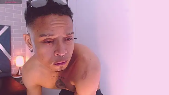 Jayden Morris online show from April 5, 3:14 am