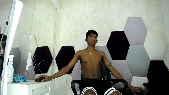 Mick storm online show from February 26, 7:37 pm