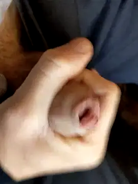 szabi1995 online show from November 6, 7:33 am