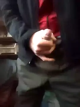 szabi1995 online show from December 22, 9:17 am