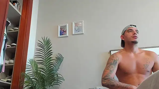THIAGOA-23 online show from October 12, 2:44 pm