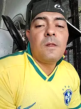 sexyandres 23 online show from October 18, 6:35 pm