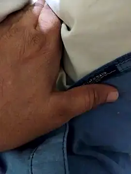 svk 05 online show from November 19, 1:44 pm