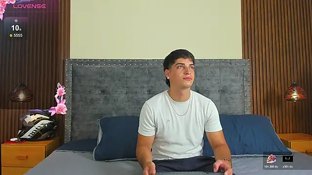 Apolo moon18 online show from November 10, 7:30 pm