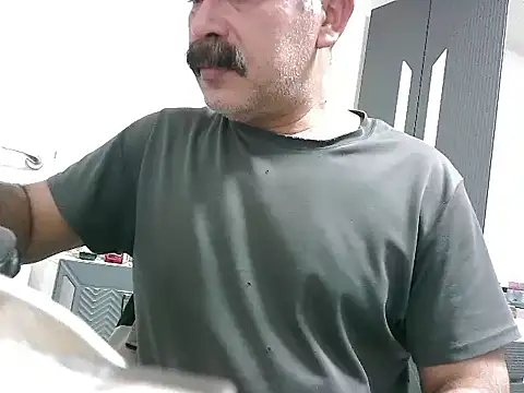 meroglu45 online show from October 18, 9:09 pm