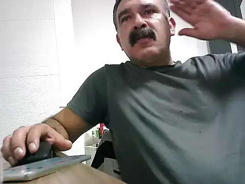 meroglu45 online show from October 16, 9:01 pm