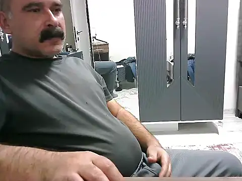 meroglu45 online show from October 29, 7:39 pm