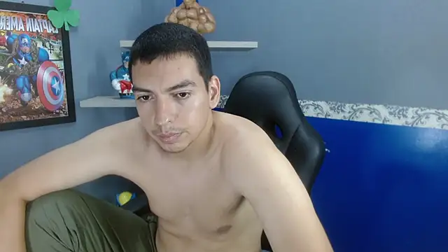 Axel Stones  online show from November 30, 3:58 pm