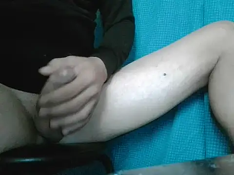 justmealex27 online show from October 21, 7:11 am