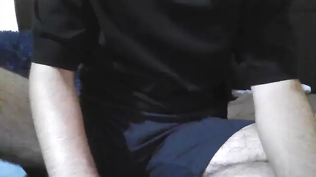 esmermoon online show from October 28, 12:02 am