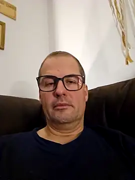 GermanMadMatt online show from October 17, 5:44 am