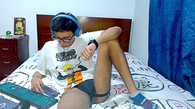 DavTwink3100 online show from January 13, 2:49 am