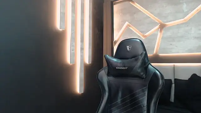 ArohomLester online show from November 27, 7:17 pm